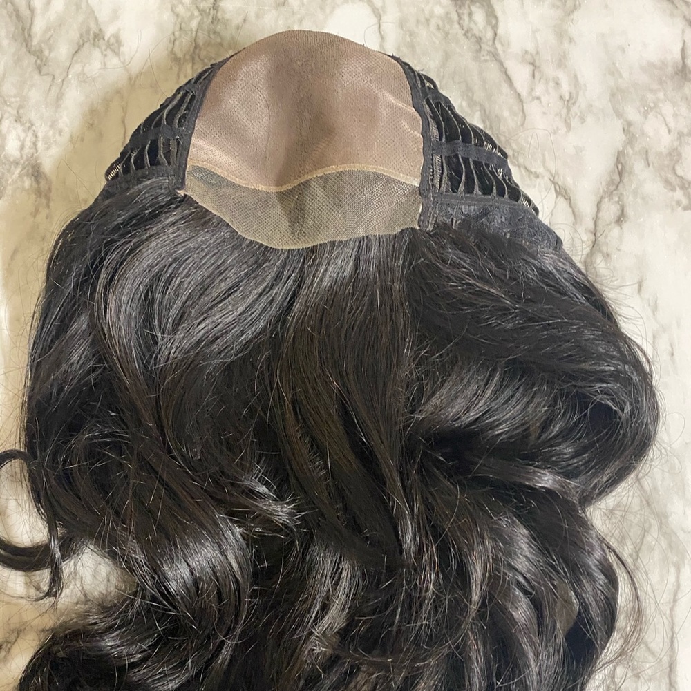 High quality synthetic wig